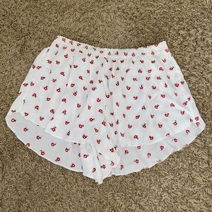 brandy melville flowy shorts